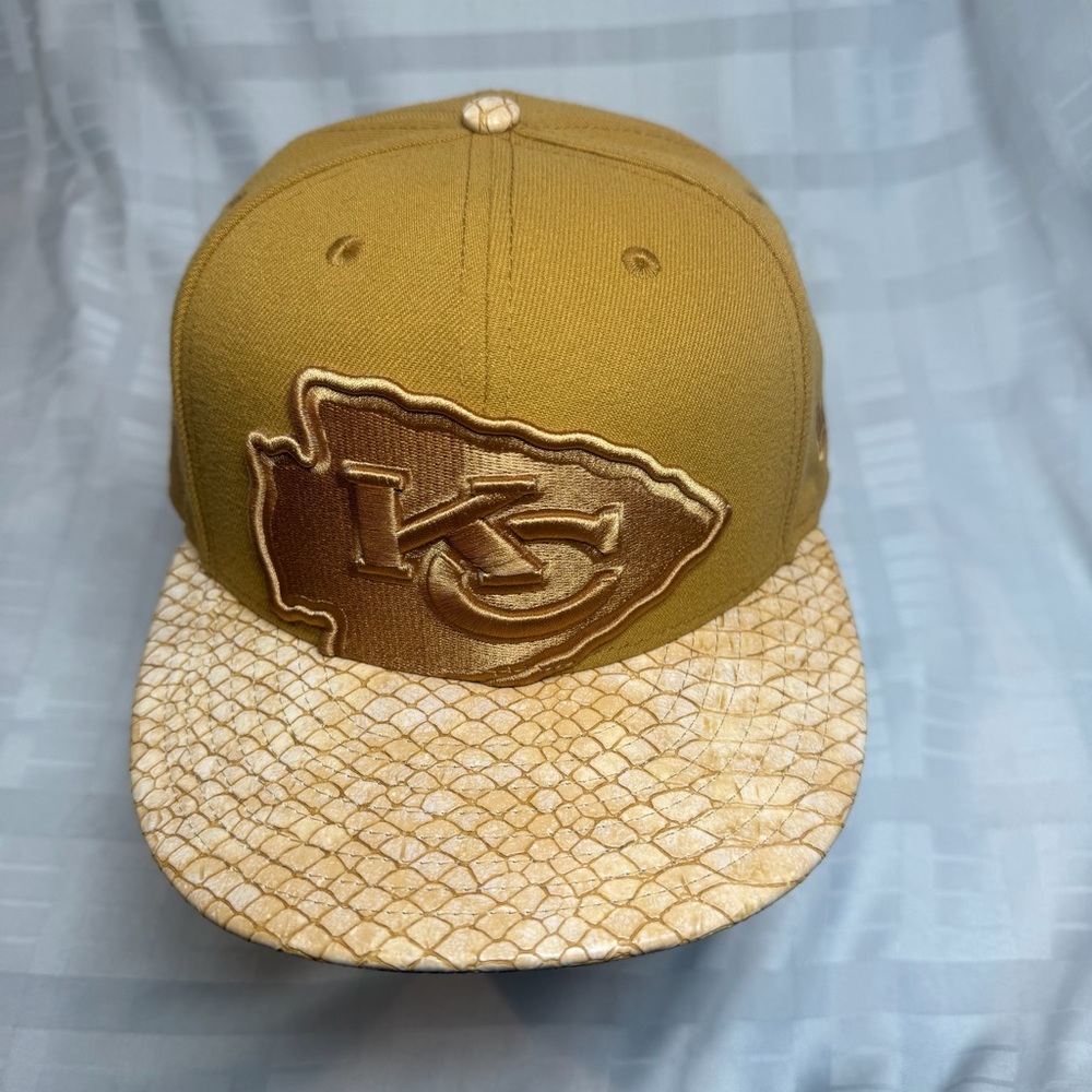 NFL KANSAS CITY CHIEFS NEW‎ ERA HARVESTER 9FIFTY
SNAPBACK HAT w/ Reptile Pattern